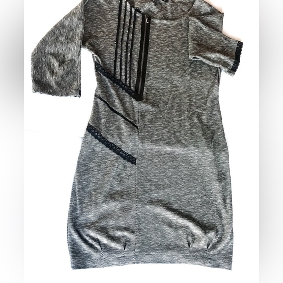 Preloved Dress size UK14 EU42 US 10 grey with black stretchy fabric - Picture 1 of 11